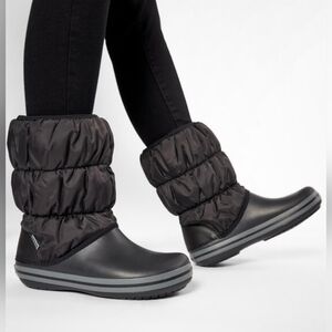 Crocs WINTER PUFF BOOT Womens Sz 7 Winter Warm Nylon Shaft Boots BlackCroc